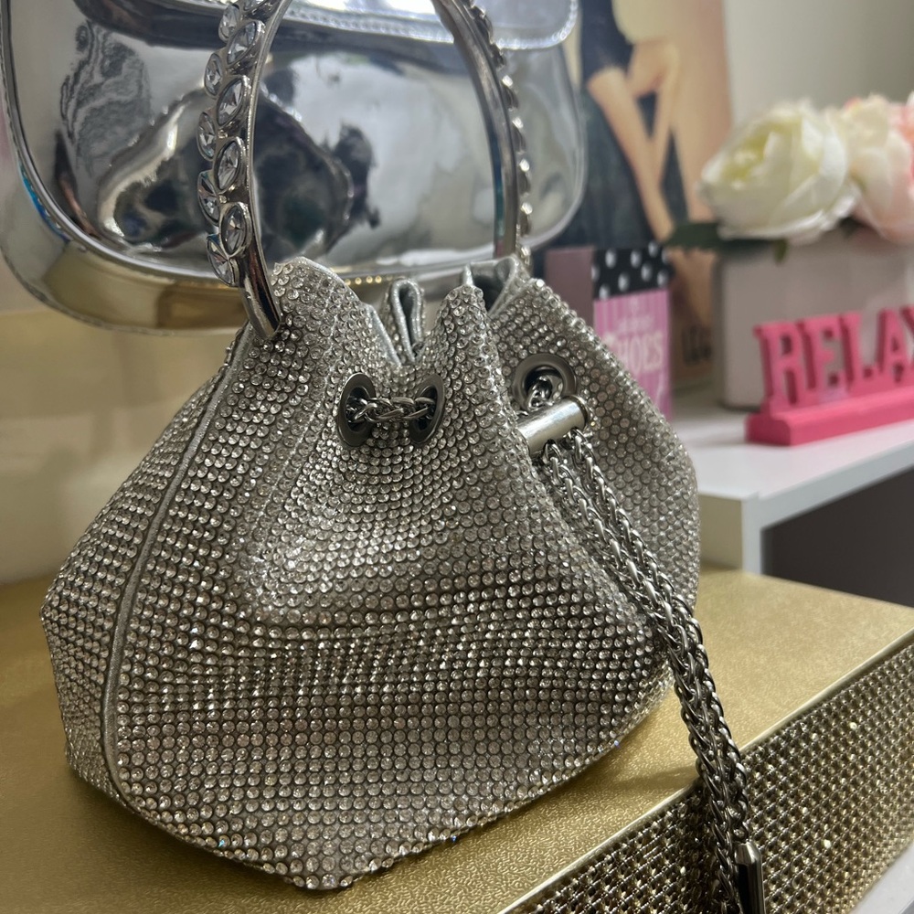 ❌SOLD❌ Elegant Silver Crystal-Embellished Women's Bag